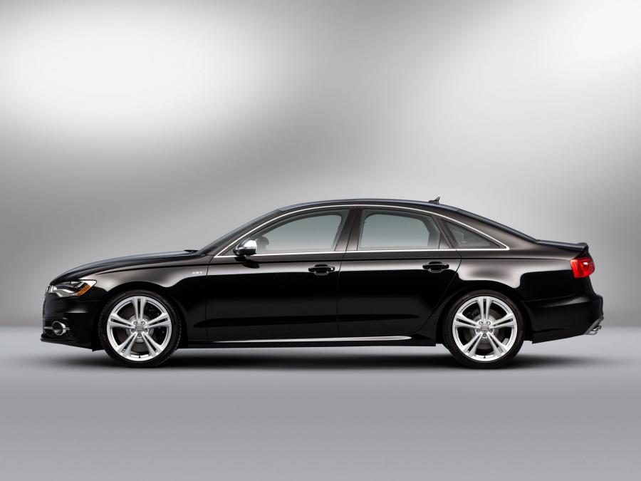 Audi S6 Sedan (4G, C7) 2012 года  (NA) (фото 4 из 10)
